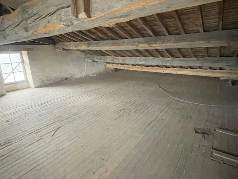 Maison - 300 m² - 13 pièces