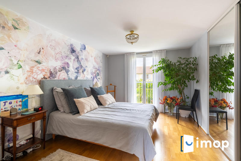 Maison - 140 m² - 7 pièces