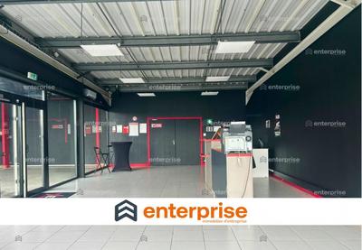 Local commercial - 425 m²