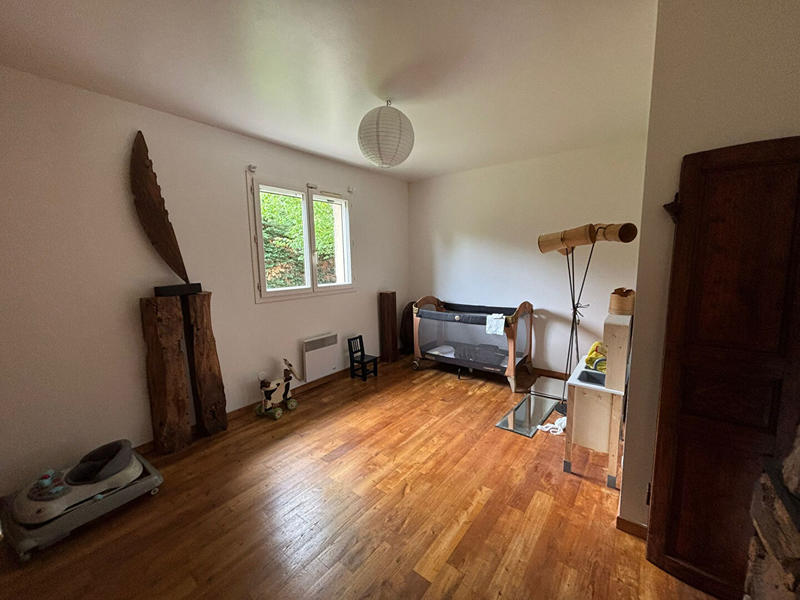 Maison - 160 m² - 9 pièces