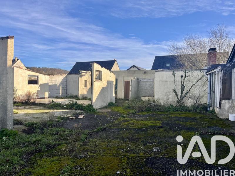 Maison - 200 m² - 1 pièce