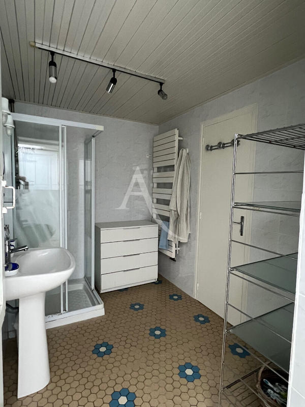 Maison - 88 m² - 3 pièces