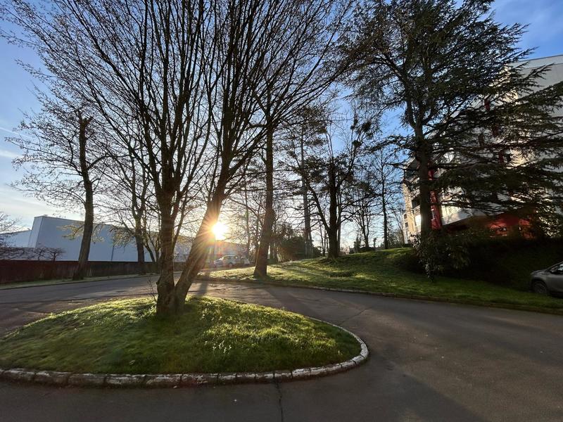 Appartement - 92 m² - 5 pièces