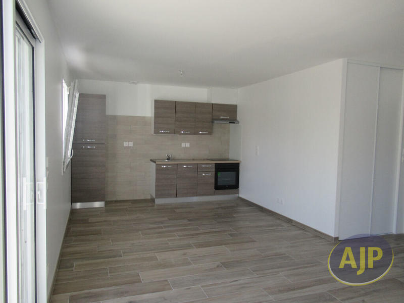 Maison - 65 m² - 3 pièces