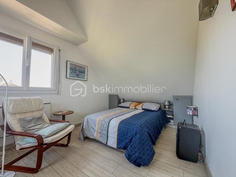 Maison - 146 m² - 6 pièces