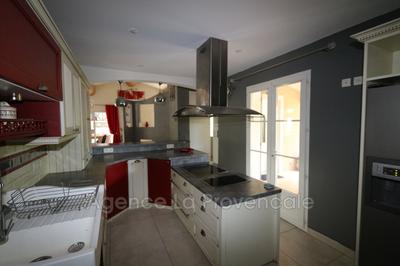 Villa - 175 m² - 6 pièces