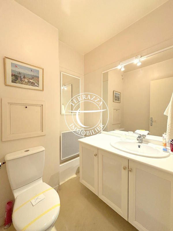 Appartement - 116 m² - 5 pièces