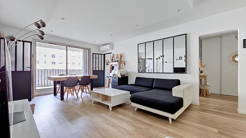 Appartement - 90 m² - 5 pièces