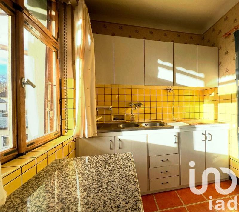 Maison - 188 m² - 8 pièces