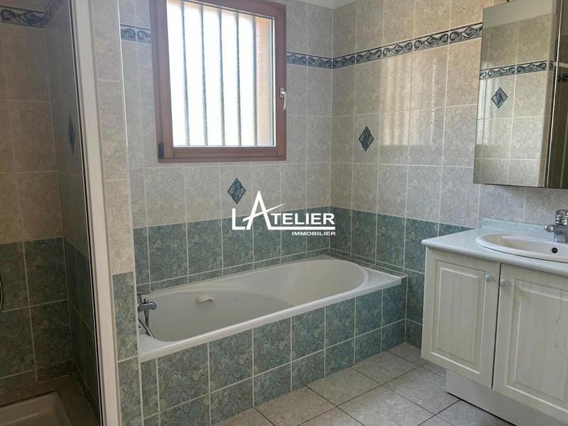 Maison - 131 m² - 5 pièces