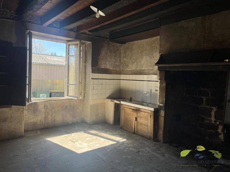 Maison en pierre - 100 m² - 7 pièces