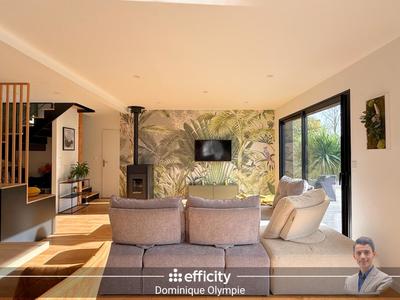 Maison - 127 m² - 6 pièces