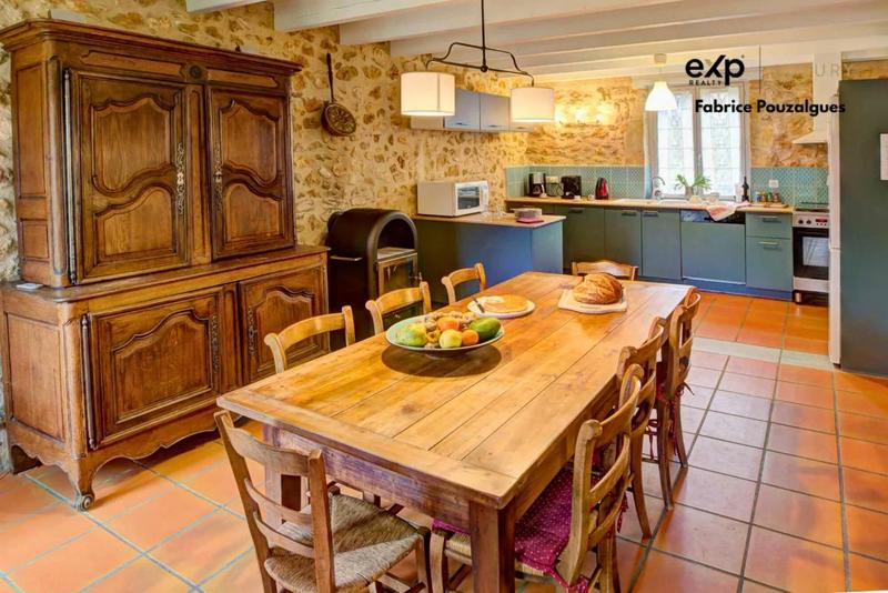 Maison - 170 m² - 7 pièces