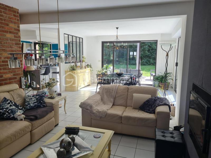 Maison - 153 m² - 6 pièces