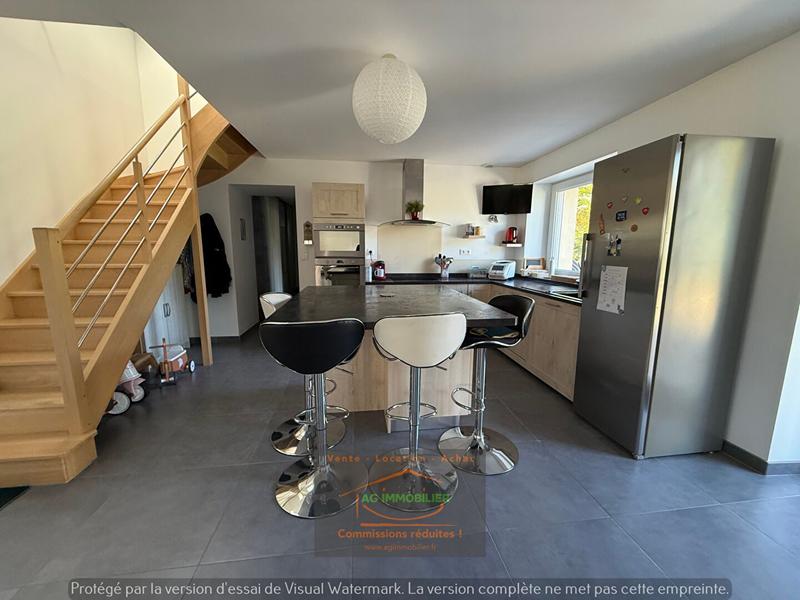 Maison - 143 m² - 6 pièces