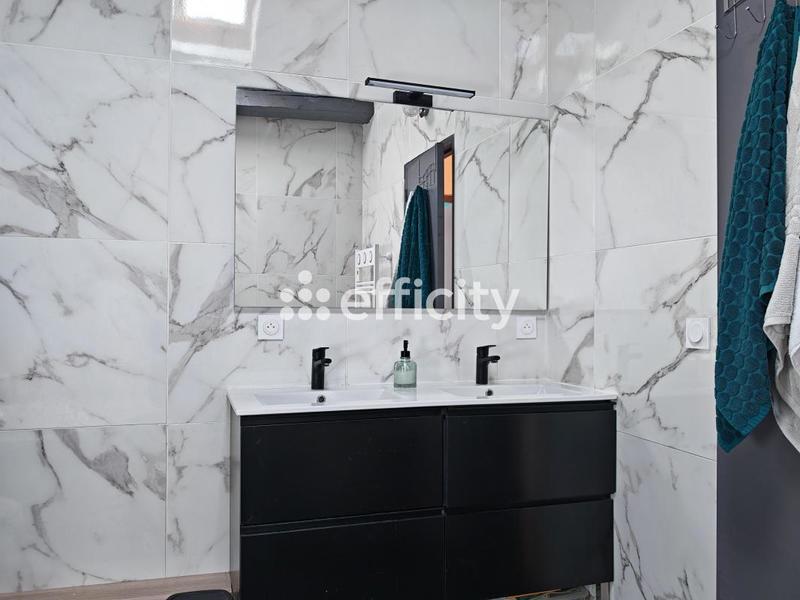 Maison - 73 m² - 3 pièces