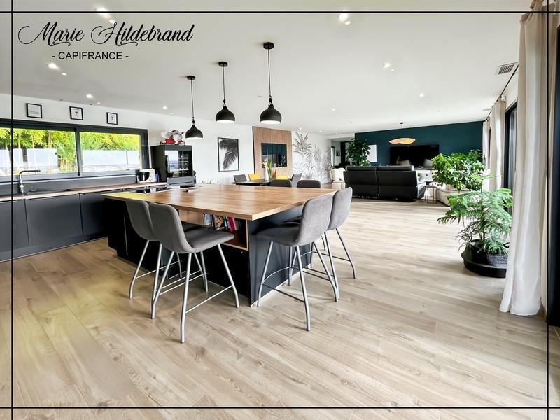 Maison - 165 m² - 4 pièces