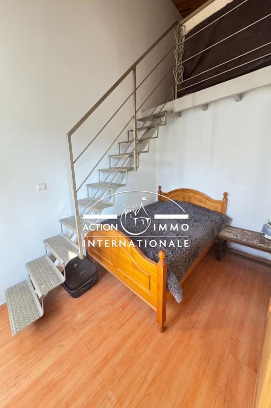 Maison - 270 m² - 5 pièces