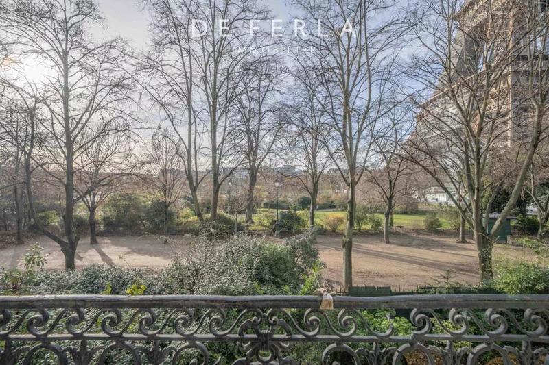 Appartement - 262 m² - 6 pièces