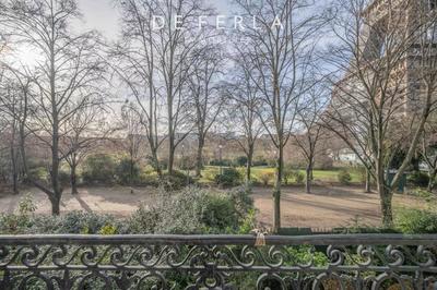 Appartement - 262 m² - 6 pièces