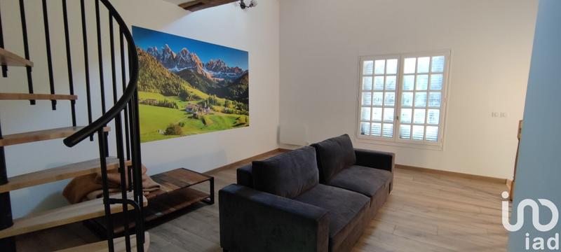 Maison - 267 m² - 8 pièces