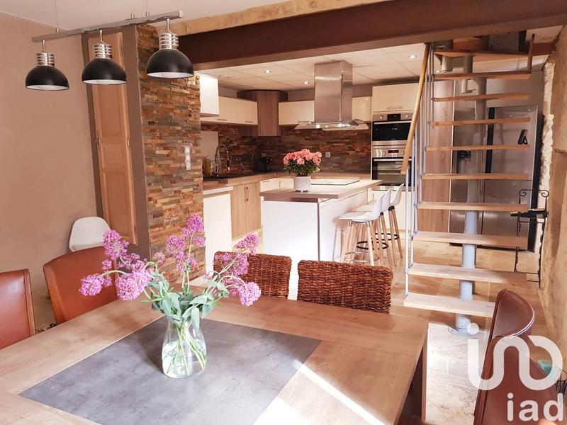 Maison - 189 m² - 6 pièces