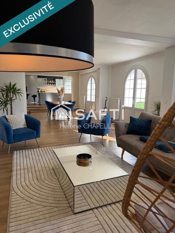 Maison - 198 m² - 7 pièces