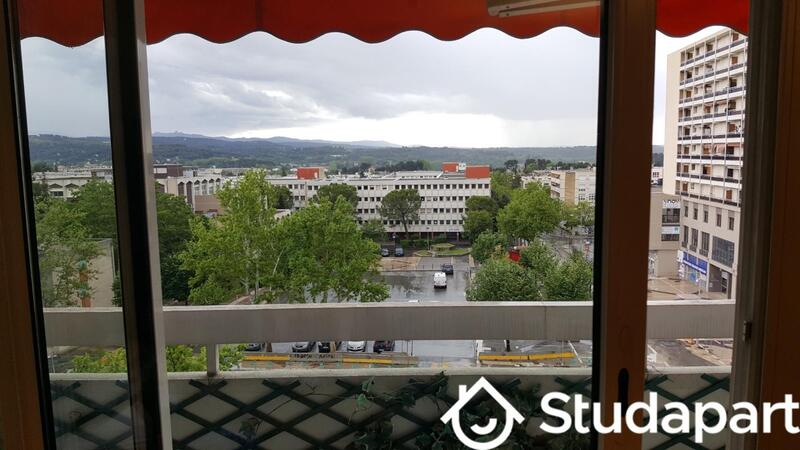 Chambre - 13 m² - 1 pièce