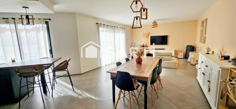 Maison - 110 m² - 4 pièces