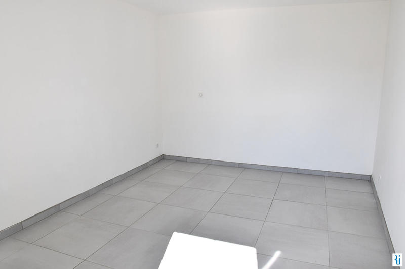 Maison - 98 m² - 5 pièces