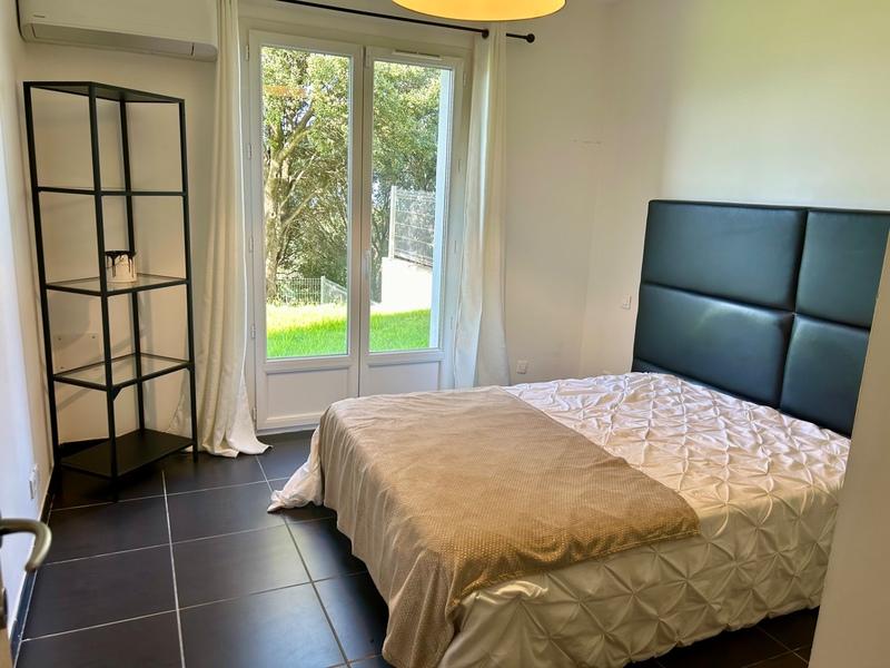 Villa - 217 m² - 5 pièces