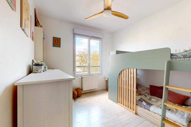 Appartement - 79 m² - 4 pièces