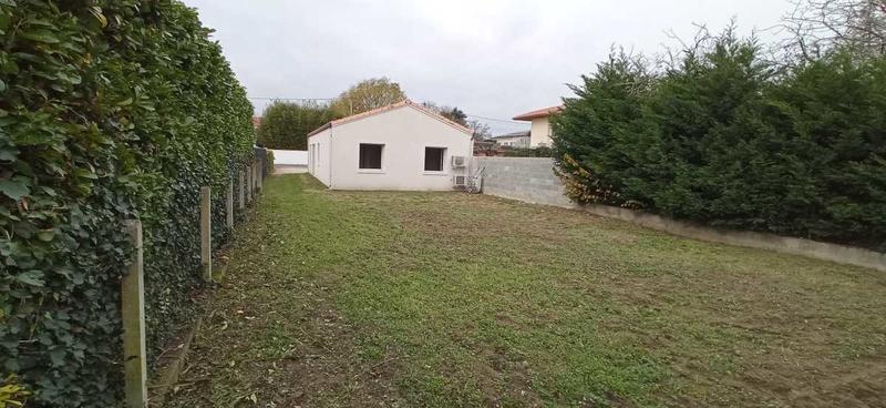 Villa - 90 m² - 4 pièces