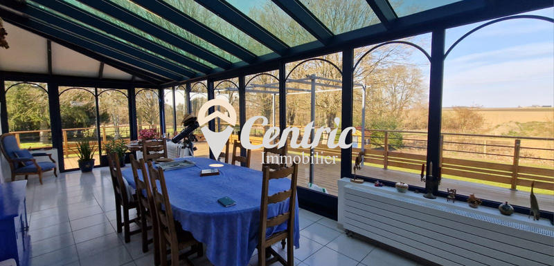 Maison - 303 m² - 7 pièces