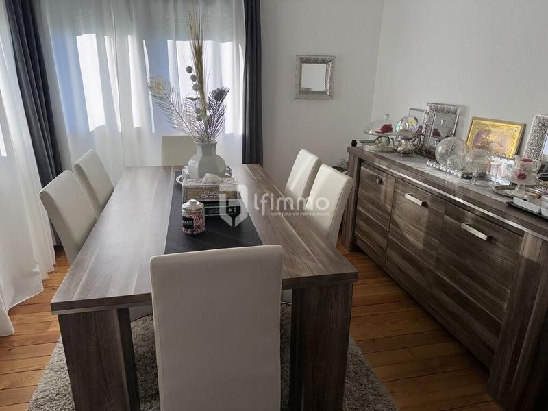 Maison - 130 m² - 6 pièces