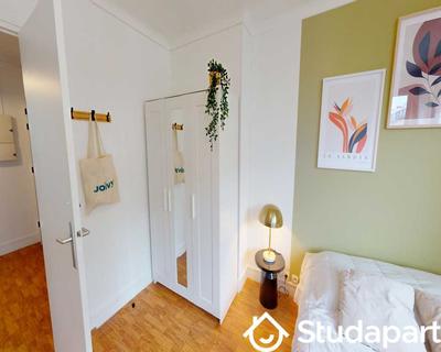 Chambre - 90 m² - 1 pièce