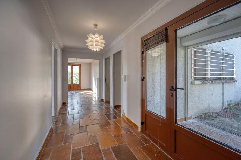 Maison - 213 m² - 5 pièces