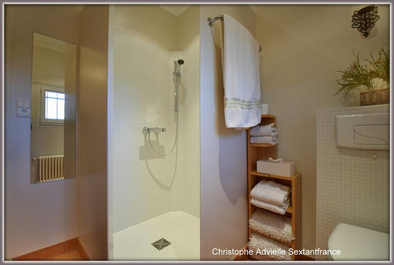 Maison - 260 m² - 6 pièces