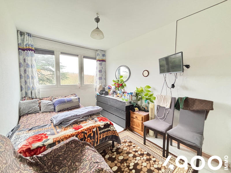 Appartement - 83 m² - 5 pièces