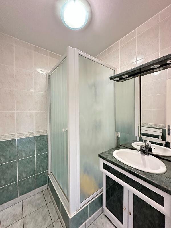 Appartement - 76 m² - 5 pièces