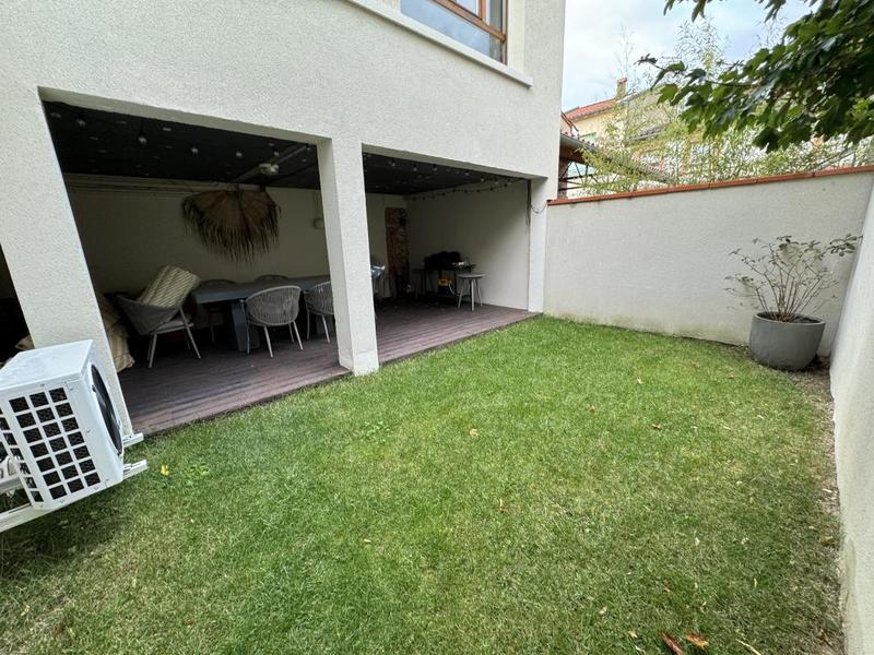 Maison ancienne - 274 m² - 6 pièces