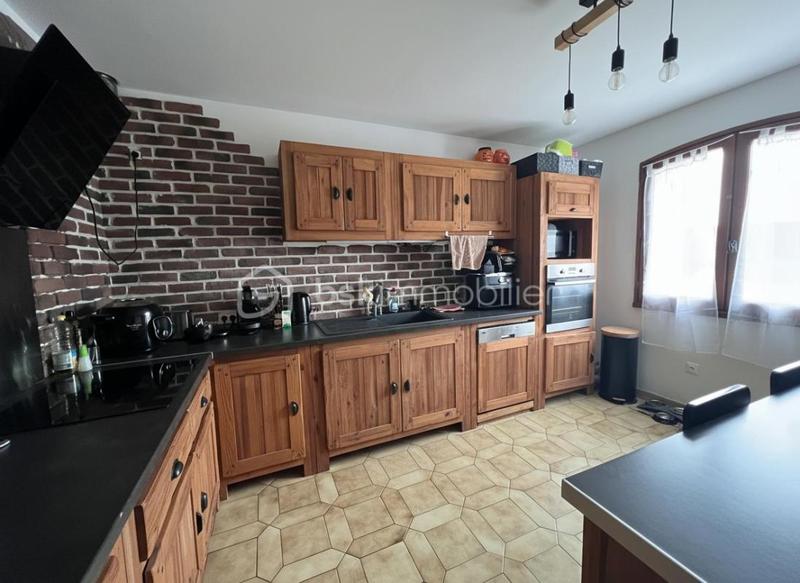 Maison - 157 m² - 6 pièces