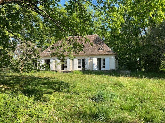 Maison traditionnelle - 110 m² - 5 pièces