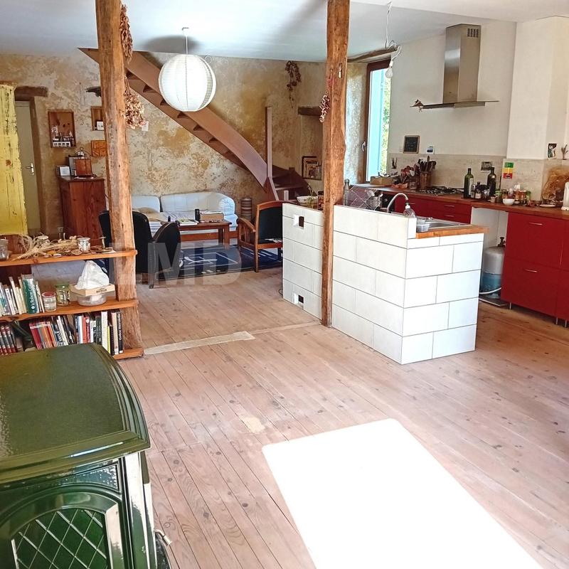 Maison - 160 m² - 7 pièces