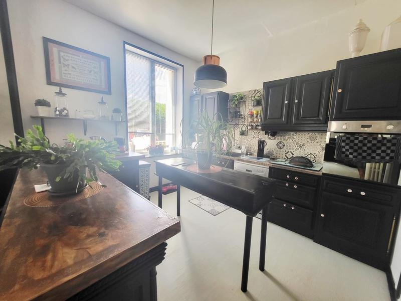 Maison - 175 m² - 8 pièces