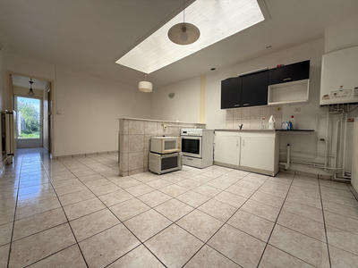 Maison - 85 m² - 6 pièces