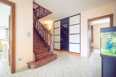 Maison - 183 m² - 7 pièces