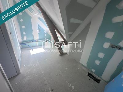 Maison - 101 m² - 5 pièces