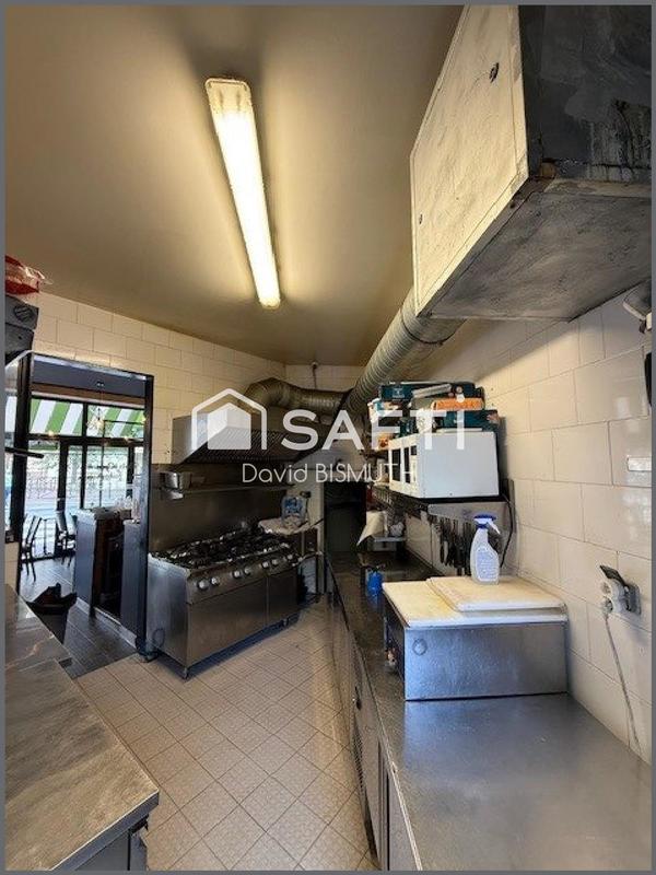 Local commercial - 100 m² - 3 pièces