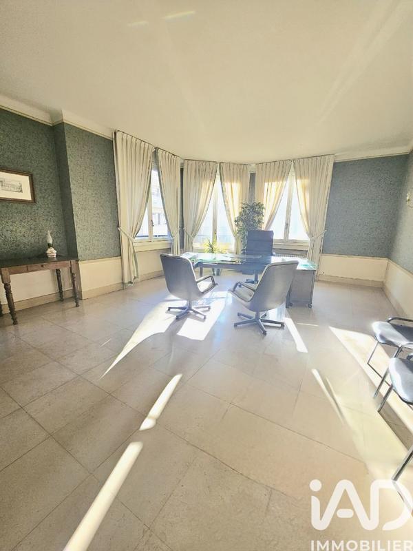 Appartement - 123 m² - 5 pièces